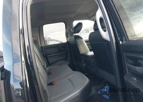 2022 Ram 1500 Classic Tradesman 4X2 6'4 Box z USA, uszkodzony, nr VIN 1C6RR6FG8NS139249